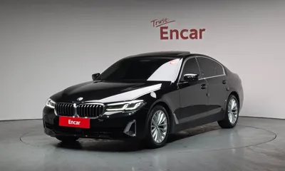 BMW 5-Series · 2023 год