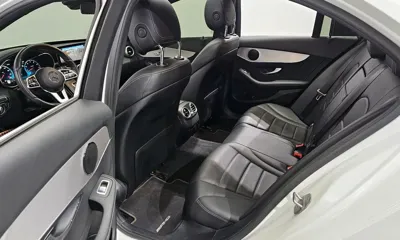 Mercedes-Benz C-Class 2021, 33260 км, за 19668.86 USD - фото 11