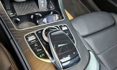 Mercedes-Benz C-Class 2021, 33260 км, за 19668.86 USD - фото 17
