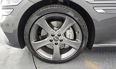 Genesis G80 2023, 38067 км, за 27419.88 USD