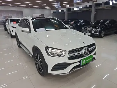 Mercedes-Benz GLC 2021, 59300 км, за 28626.35 USD
