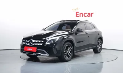 Mercedes-Benz GLA-Class · 2018 год