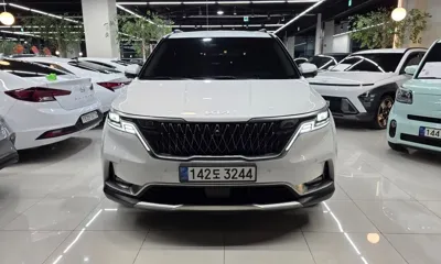 Kia Canival · 2023 год