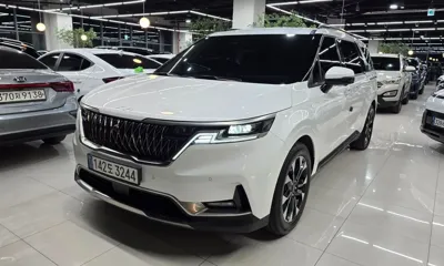 Kia Canival 2023, 39918 км, за 22144.38 USD
