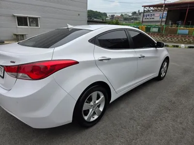Hyundai Avante 2014, 103033 км, за 3512.88 USD - фото 6