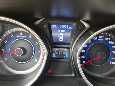 Hyundai Avante 2014, 103033 км, за 3512.88 USD - фото 7