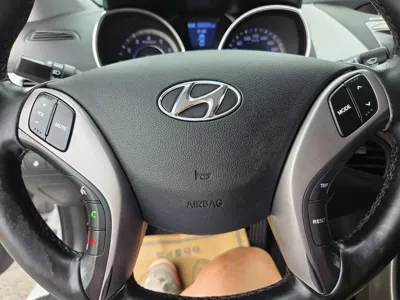 Hyundai Avante 2014, 103033 км, за 3512.88 USD - фото 8