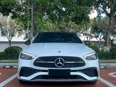 Mercedes-Benz C-Class 2023, 22000 км, за 29428.51 USD