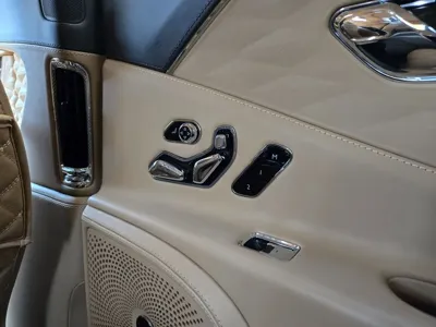 Bentley Flying Spur 2022, 66900 км, за 133923.94 USD - фото 18