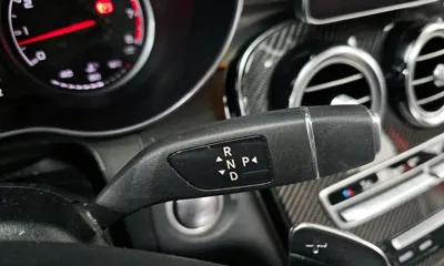 Mercedes-Benz GLC-Class 2018, 103723 км, за 19478.84 USD - фото 9