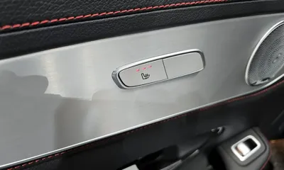Mercedes-Benz GLC-Class 2018, 103723 км, за 19478.84 USD - фото 18
