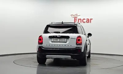 MINI Countryman 2018, 79747 км, за 10906.94 USD
