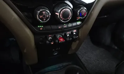 MINI Countryman 2018, 79747 км, за 10906.94 USD - фото 19