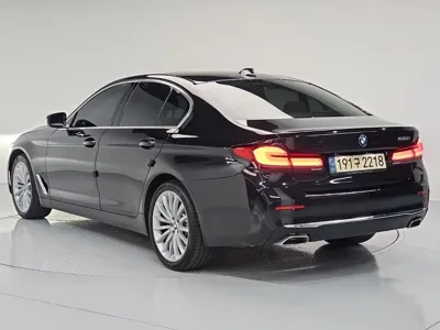 BMW 5-Series 2023, 20933 км, за 26002.72 USD