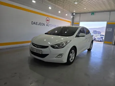 Hyundai Avante 2011, 195920 км, за 1888.39 USD