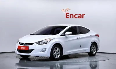 Hyundai Avante · 2013 год