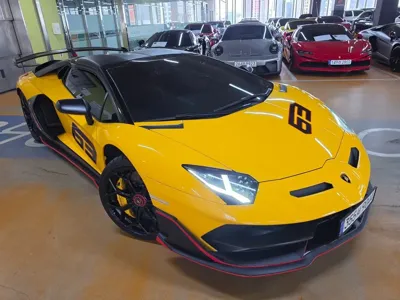Lamborghini Aventador · 2021 год