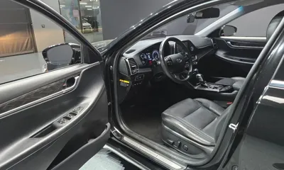 Hyundai Grandeur 2018, 133509 км, за 9122.16 USD - фото 10