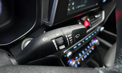 Hyundai Grandeur 2018, 133509 км, за 9122.16 USD - фото 17