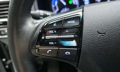 Hyundai Grandeur 2018, 133509 км, за 9122.16 USD - фото 30