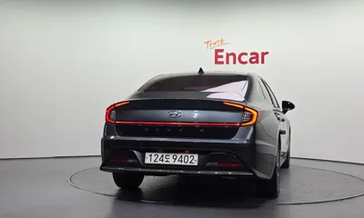 Hyundai Sonata 2021, 71035 км, за 11636.22 USD - фото 4