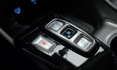 Hyundai Sonata 2021, 71035 км, за 11636.22 USD - фото 9