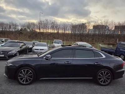 Hyundai Grandeur 2020, 112860 км, за 12427.3 USD