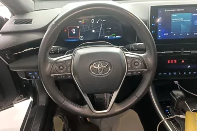Toyota Avalon 2022, 59700 км, за 21863 USD
