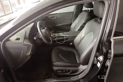 Toyota Avalon 2022, 59700 км, за 21863 USD - фото 9
