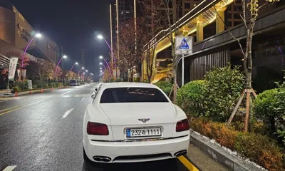 Bentley Flying Spur 2016, 125000 км, за 35830.64 USD - фото 9