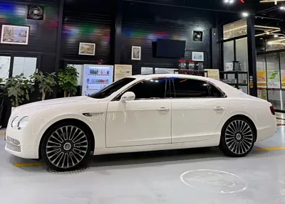 Bentley Flying Spur 2016, 125000 км, за 35830.64 USD - фото 16