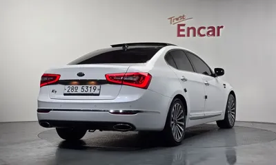 Kia K7 2016, 57364 км, за 6739.35 USD