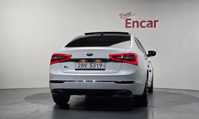 Kia K7 2016, 57364 км, за 6739.35 USD