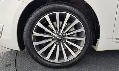 Kia K7 2016, 57364 км, за 6739.35 USD