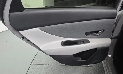 Hyundai Avante 2023, 106338 км, за 10168.05 USD - фото 25