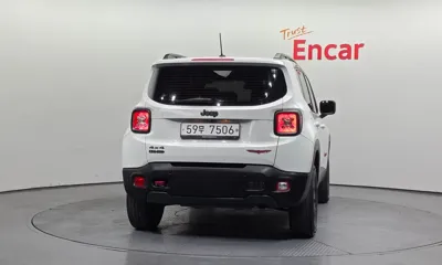Jeep Renegade 2017, 142102 км, за 4788.72 USD