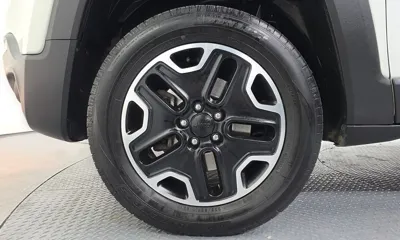 Jeep Renegade 2017, 142102 км, за 4788.72 USD