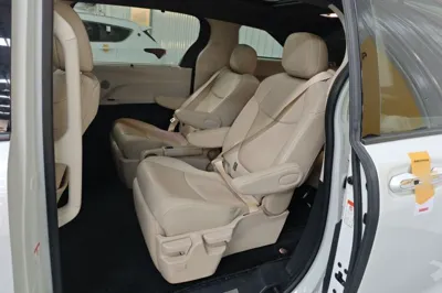 Toyota Granvia 2023, 43000 км, за 36139 USD - фото 21