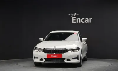 BMW 3-Series 2020, 88824 км, за 16221.51 USD