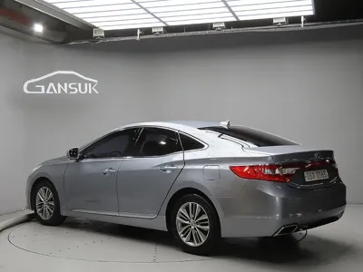Hyundai Grandeur 2016, 191686 км, за 2953.92 USD