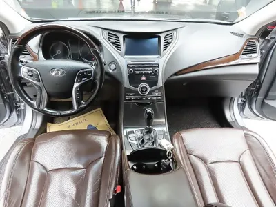 Hyundai Grandeur 2016, 191686 км, за 2930.26 USD - фото 11