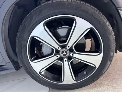 Mercedes-Benz GLC 2022, 42000 км, за 31072.55 USD - фото 8