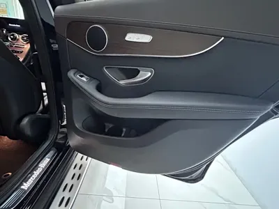 Mercedes-Benz GLC 2022, 42000 км, за 31072.55 USD - фото 23