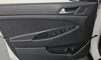Hyundai Tucson 2018, 67478 км, за 9846.4 USD - фото 24