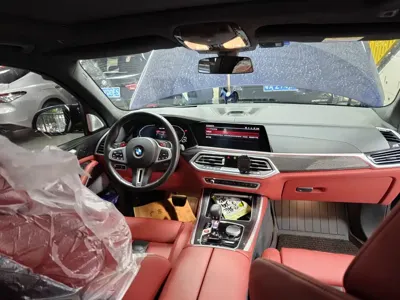 BMW X5 M 2022, 31000 км, за 115948.31 USD