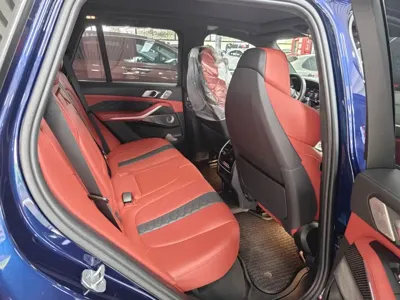BMW X5 M 2022, 31000 км, за 115948.31 USD