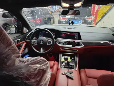BMW X5 M 2022, 31000 км, за 115948.31 USD