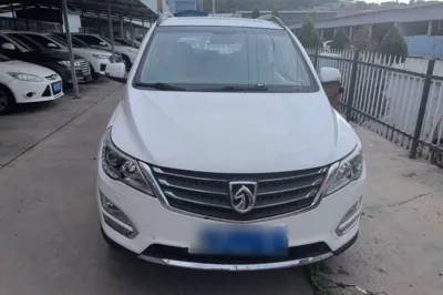 Baojun 560 2015, 66600 км, за 4471 USD