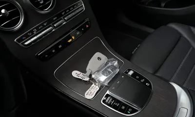Mercedes-Benz GLC-Class 2023, 22305 км, за 39728.44 USD - фото 18