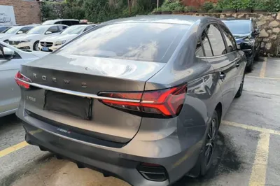 Roewe i5 2021, 62400 км, за 7239 USD - фото 6